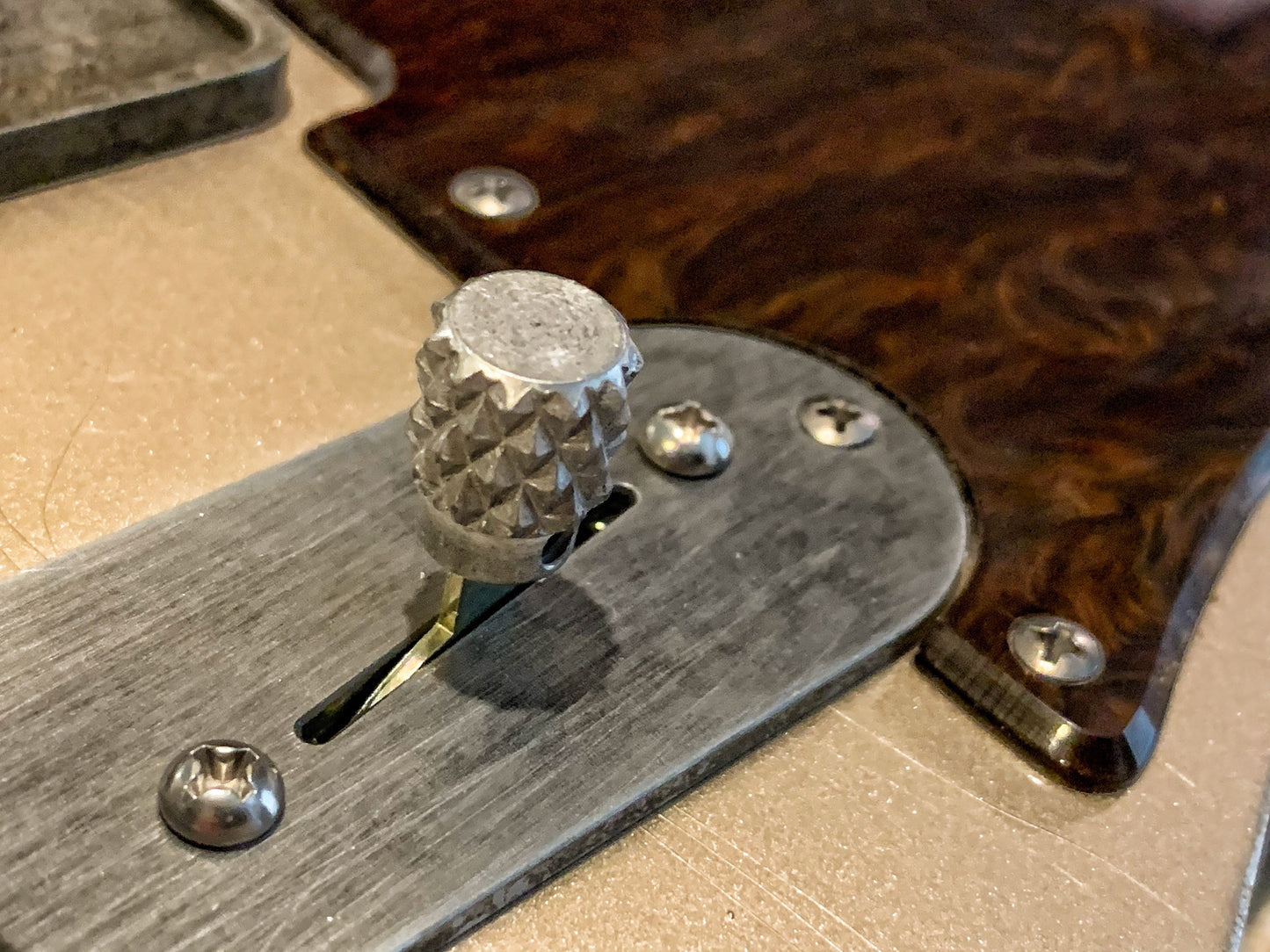 Lucky Dog Dragon-Back Switch Tips - Most aggressive knurled tele / guitar switch on the market! Aged, blackened and brass.